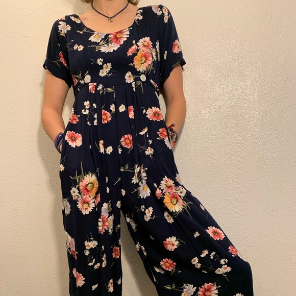 ❌❌SOLD❌❌Vintage jumper/romper - Picture 1 of 3